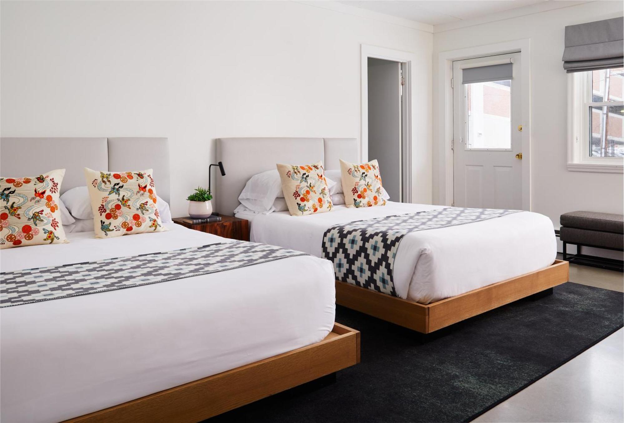 סאראטוגה ספרינגס Bluebird Spa City Motor Lodge מראה חיצוני תמונה